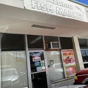 Out front w/ couple assigned parking stalls