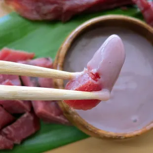 Azama Dry Aku dipped in Poi... das&apos; how you do it, cuz!