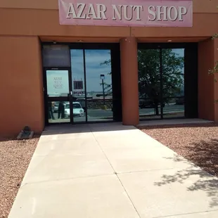 Azar Nut Shop