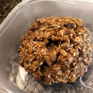 Rolled Oat Cookie - with dates and spices!