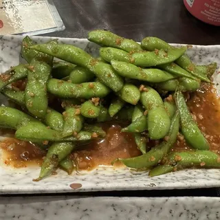 Spicy Garlic Edamame