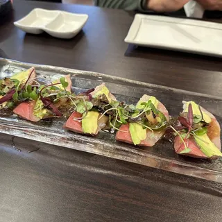 Truffle Hamachi (5 Pieces)