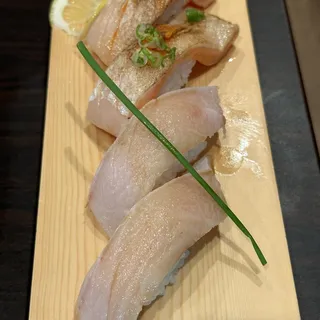 Hamachi Toro