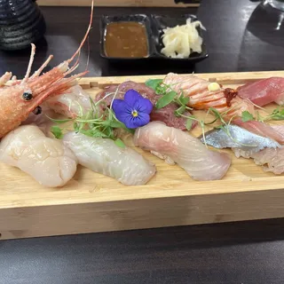 Azayaka Nigiri 9 Pieces