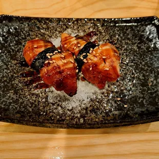 Unagi nigiri (eel)