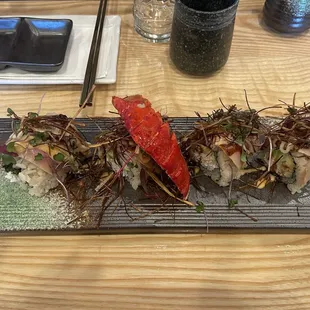 Signature Azayaka Roll