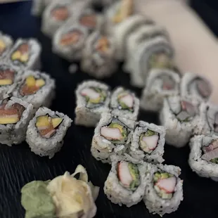 Happy hour sushi