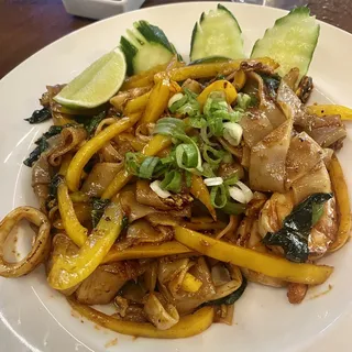 Seafood Drunken Noodles