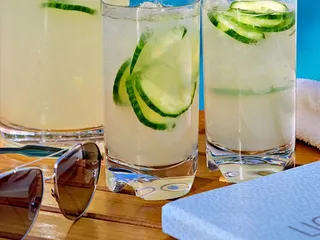 LIQUID Pool Lounge