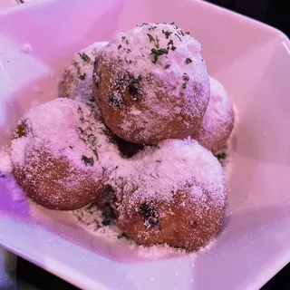 AZIT SNOW CHEESE BALLS (5PCS)