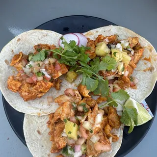 Taco- Pollo Frito