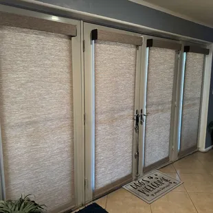 Roller shades in West Tucson. Options include;  Cordless, Square fabric covered valance, light filtering designer fabric.