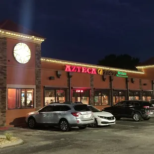 the outside of a mexican restaurant