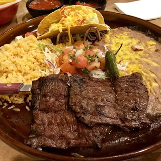 Carne Asada y Mas