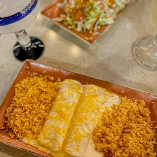 mexican food and drinks