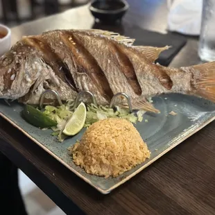 Pescado Frito (fried Red Snapper)