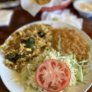 Huevos con chorizo