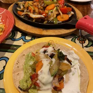 fajita vegetarian with queso