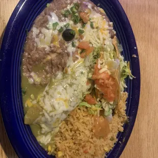 #13 ChickenTamale combination, with rice and beans!!Beef options...
