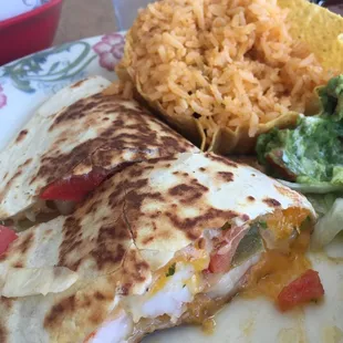 Big ol' shrimp in the quesadilla! Really tasty.