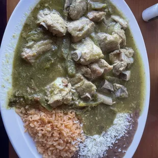 Costillas en salsa verde