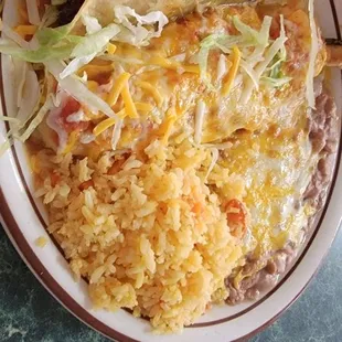 Combo plate with taco and chili relleno. Soo good!