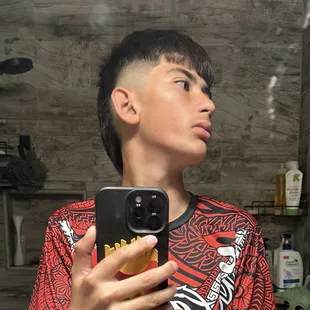 Burst Fade Right Side
