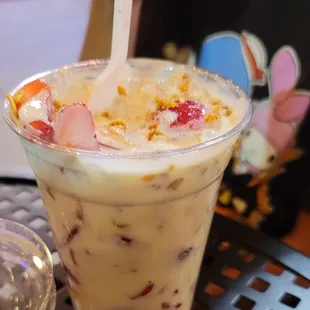 Strawberries and cream