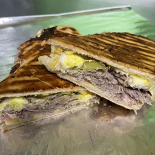 Cuban sandwich