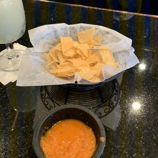 Chips & Salsa