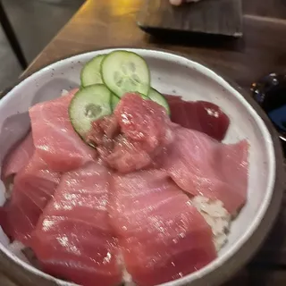 Toro Chirashi