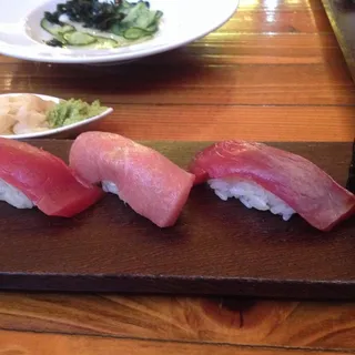 Nigiri & Specialty Platter