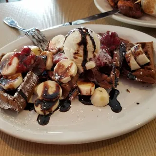 pilsen chocolate waffles