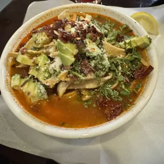 Sopa Azteca con Pollo