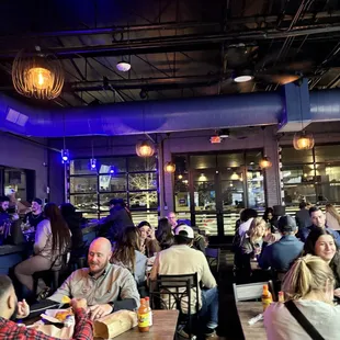 a crowded restaurant