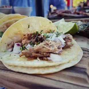 You won't go wrong with these carnitas tacos, they're delish!