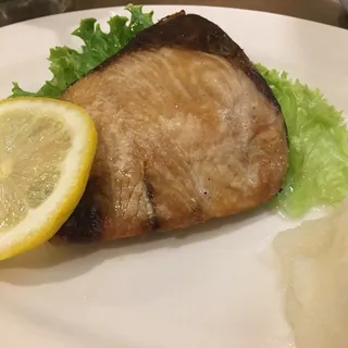 Buri Shioyaki and Teriyaki Grilled Dish