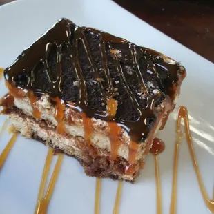 Tiramisu cake.