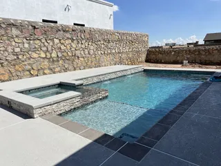 Atlantis Custom Pool And Spas