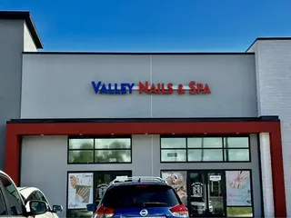 Valley Nails & Spa