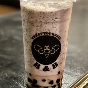 03.12.21 Oreo Cookie smoothie w/ boba