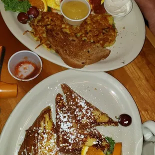 Mexican omlette and French toast