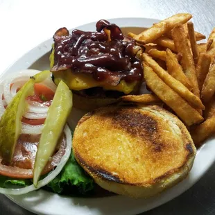 Cowboy Burger &amp; Beer Battered Fries