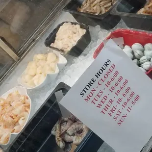 a display of seafood