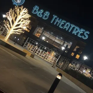 B&amp;B Theatre