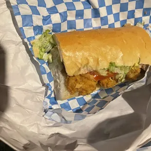 Shrimp poboy, very good!