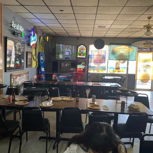 Table still not bussed for over an hour - nobody else eating lots of folks just standing around