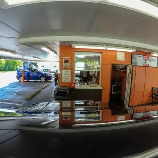 Simple menu, great food, excellent service