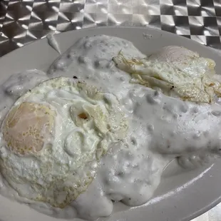 Full Order Biscuits &amp; Gravy*