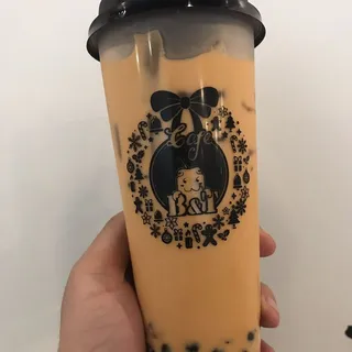 M4. Thai Milk Tea